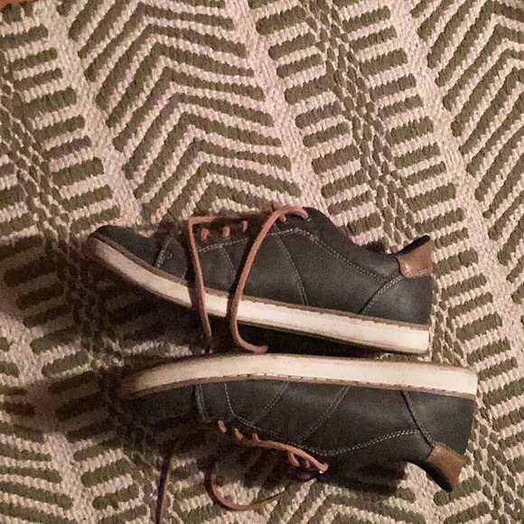 DAY FIVE DRESS SHOES - Picture 2 of 4